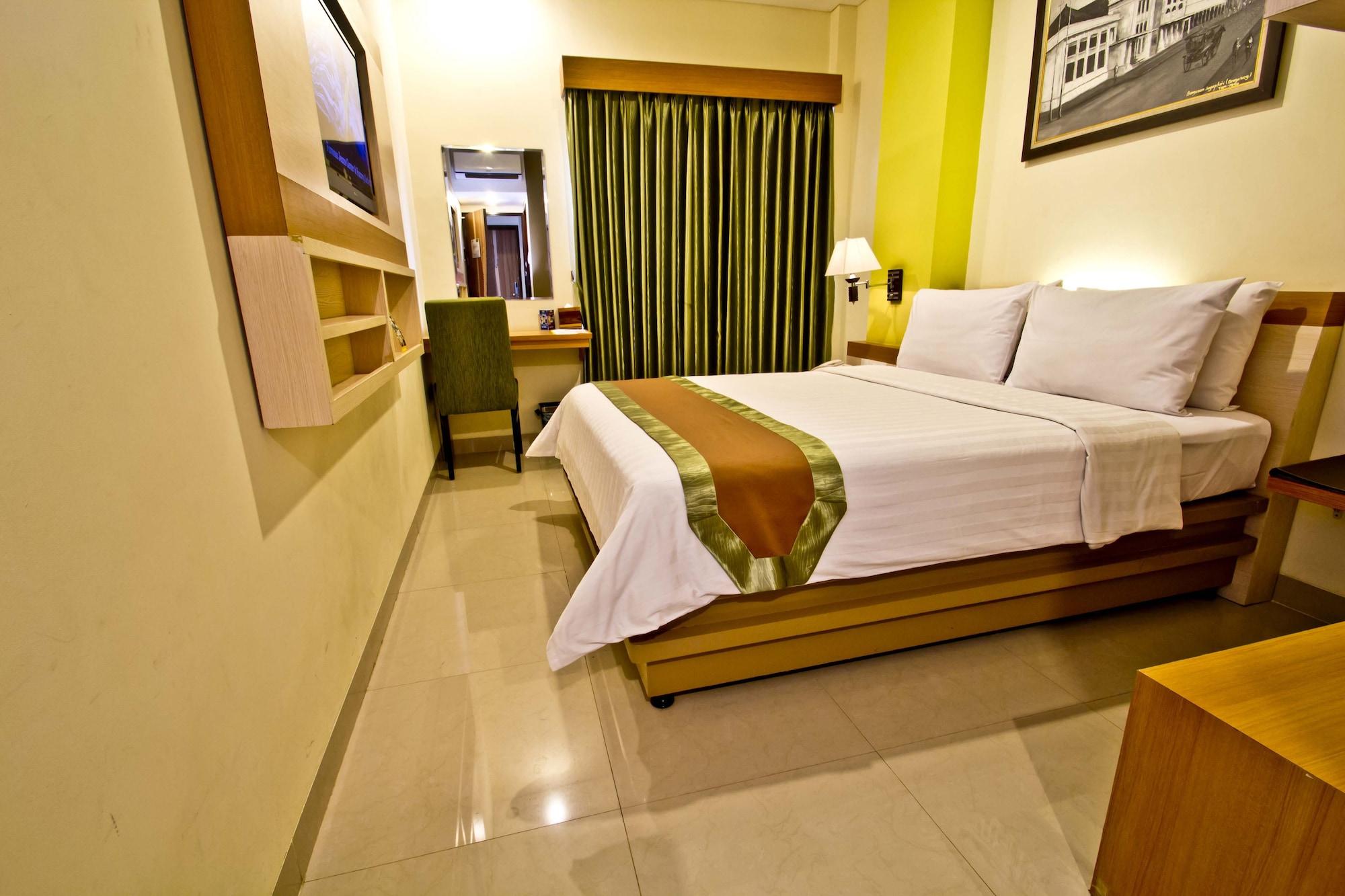 De Batara Hotel Бандунг Экстерьер фото