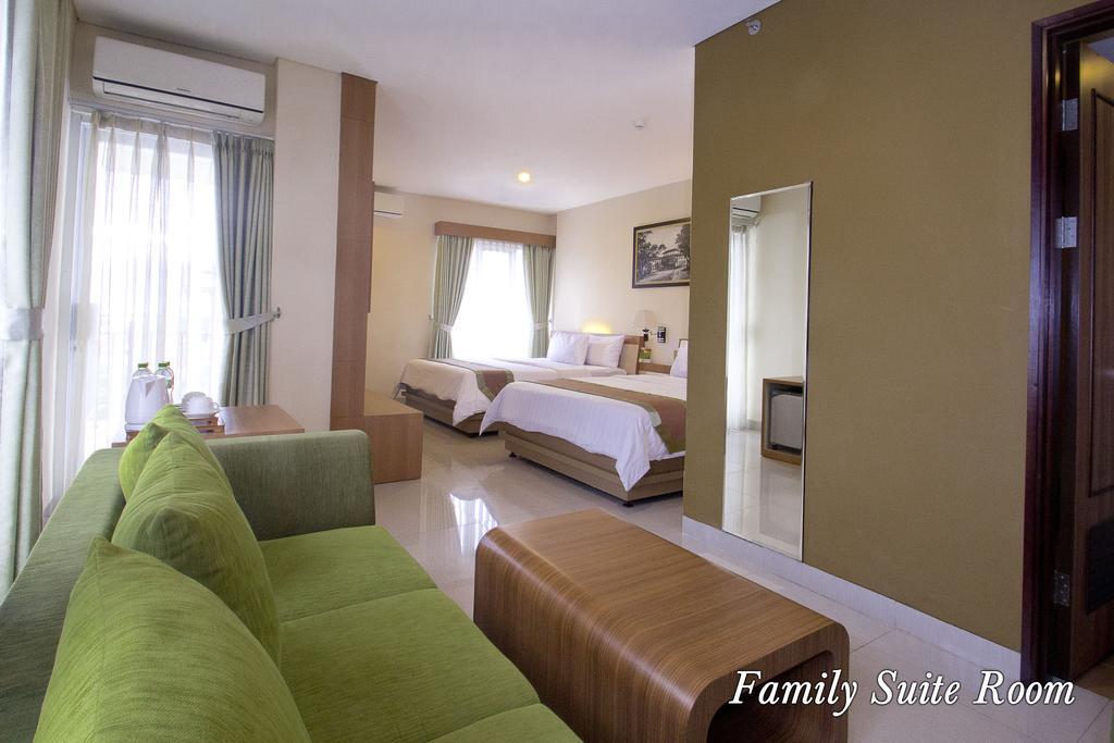 De Batara Hotel Бандунг Экстерьер фото