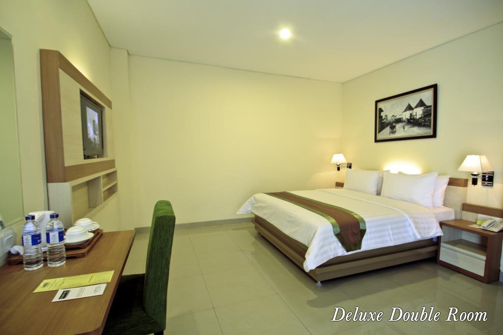 De Batara Hotel Бандунг Экстерьер фото